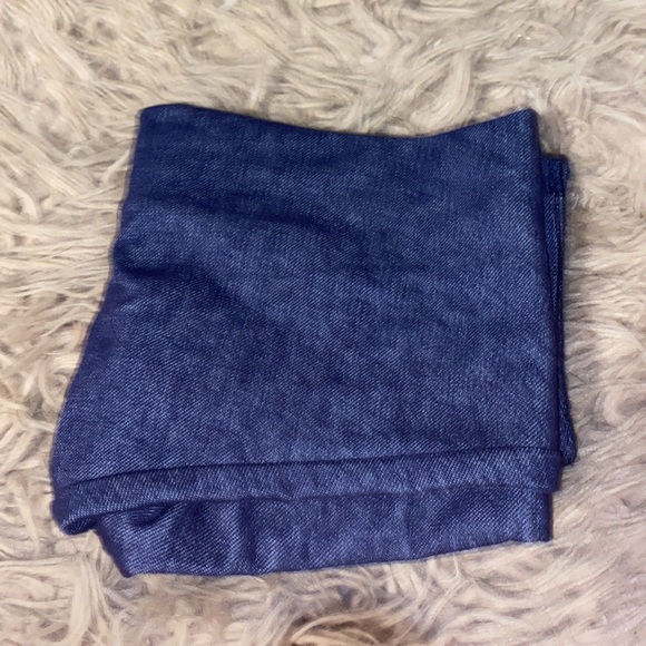 10-12 old navy, never worn. Brand new - Picture 4 of 4